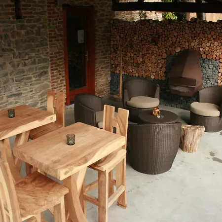Campsite Domaine De Carnin Beloeil